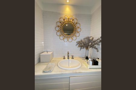 Apartamento para alugar com 85m², 3 quartos e 2 vagas Apartamento para alugar com 85m², 3 quartos e 2 vagasBanheiro da Suíte