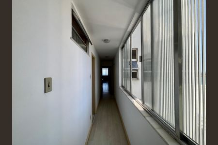 Apartamento para alugar com 180m², 4 quartos e 1 vaga Apartamento para alugar com 180m², 4 quartos e 1 vagaCorredor