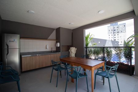 Apartamento para alugar com 34m², 2 quartos e sem vagaÁrea comum - Churrasqueira