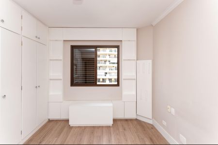 Apartamento para alugar com 155m², 4 quartos e 2 vagasQuarto 2 Suíte