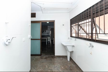 Apartamento para alugar com 155m², 4 quartos e 2 vagasÁrea de Serviço