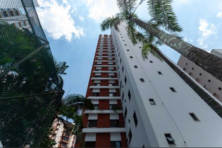 Apartamento para alugar com 155m², 4 quartos e 2 vagasFachada