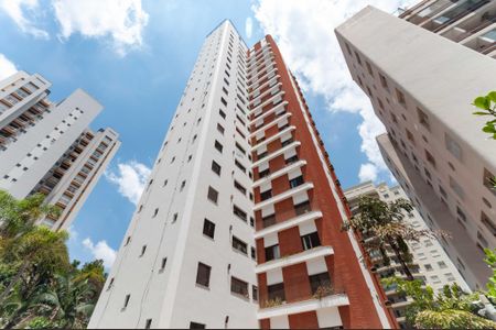 Apartamento para alugar com 155m², 4 quartos e 2 vagasFachada