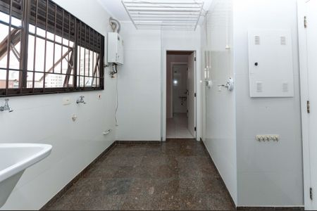 Apartamento para alugar com 155m², 4 quartos e 2 vagasÁrea de Serviço