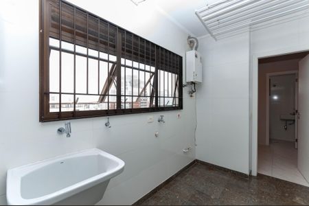 Apartamento para alugar com 155m², 4 quartos e 2 vagasÁrea de Serviço