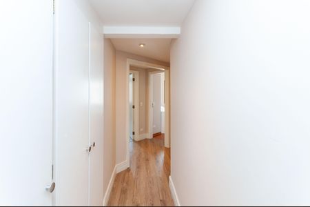 Apartamento para alugar com 155m², 4 quartos e 2 vagasCorredor