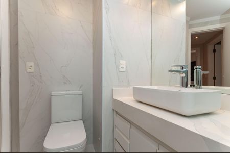 Apartamento para alugar com 155m², 4 quartos e 2 vagasBanheiro Social