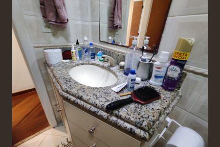 Apartamento para alugar com 178m², 3 quartos e 2 vagasBanheiro social