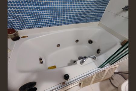 Apartamento para alugar com 178m², 3 quartos e 2 vagasBanheiro da Suíte