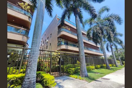 Apartamento para alugar com 178m², 3 quartos e 2 vagasFachada