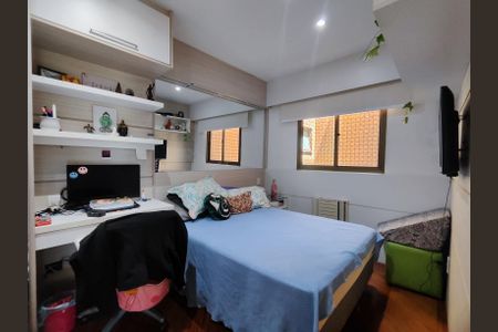 Apartamento para alugar com 178m², 3 quartos e 2 vagasQuarto 2