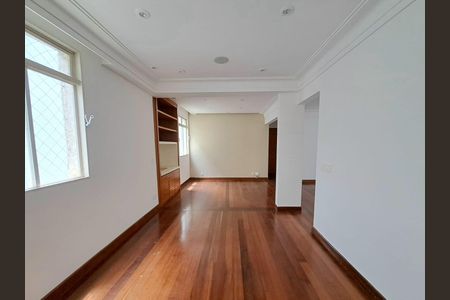 Apartamento à venda com 4 quartos, 120m² em Mangabeiras, Belo Horizonte