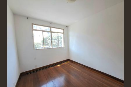 Apartamento para alugar com 120m², 4 quartos e 1 vaga