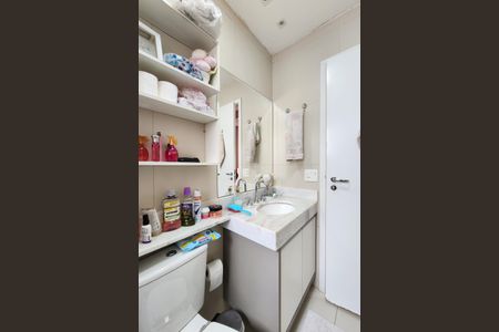 Apartamento à venda com 151m², 3 quartos e 2 vagasBanheiro da Suíte 2