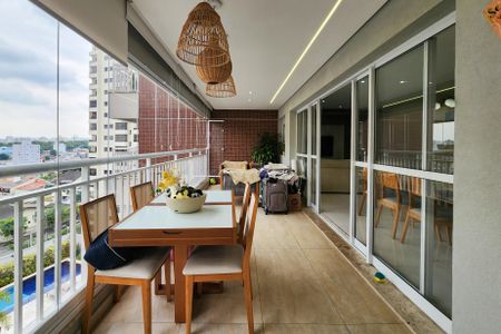 Apartamento à venda com 151m², 3 quartos e 2 vagasVaranda Gourmet 