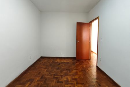 Casa à venda com 315m², 3 quartos e 4 vagas Casa à venda com 315m², 3 quartos e 4 vagasSuíte