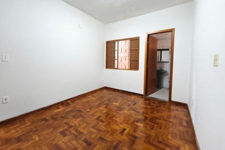 Casa à venda com 315m², 3 quartos e 4 vagas Casa à venda com 315m², 3 quartos e 4 vagasSuíte