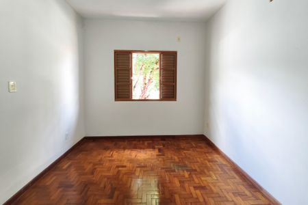 Quarto  de casa para alugar com 3 quartos, 315m² em Jardim Novo Campos Elíseos, Campinas