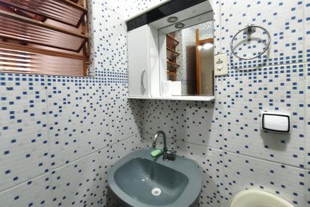 Casa à venda com 315m², 3 quartos e 4 vagas Casa à venda com 315m², 3 quartos e 4 vagasBanheiro Suíte