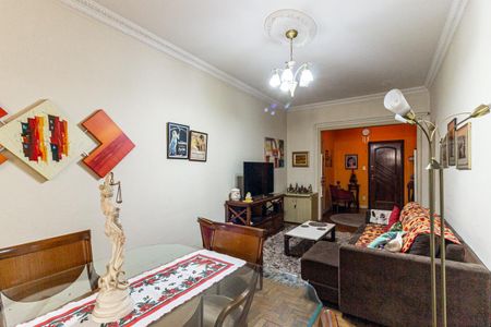 Apartamento à venda com 108m², 2 quartos e sem vaga Apartamento à venda com 108m², 2 quartos e sem vagaSala
