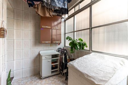 Apartamento à venda com 108m², 2 quartos e sem vaga Apartamento à venda com 108m², 2 quartos e sem vagaÁrea de Serviço