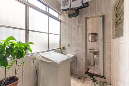 Apartamento à venda com 108m², 2 quartos e sem vaga Apartamento à venda com 108m², 2 quartos e sem vagaÁrea de Serviço