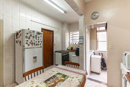 Apartamento à venda com 108m², 2 quartos e sem vaga Apartamento à venda com 108m², 2 quartos e sem vagaCozinha