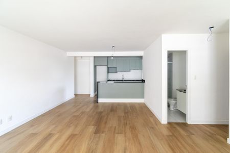 Apartamento para alugar com 76m², 2 quartos e 1 vaga Apartamento para alugar com 76m², 2 quartos e 1 vagaSala