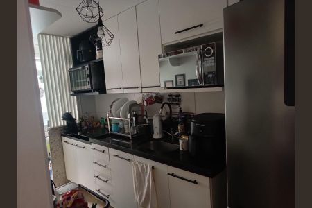Cozinha de apartamento à venda com 2 quartos, 60m² em Badu, Niterói