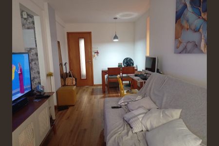 Sala de apartamento à venda com 2 quartos, 60m² em Badu, Niterói