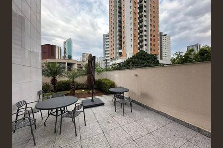 Apartamento à venda com 90m², 2 quartos e 3 vagas