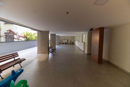 Apartamento à venda com 94m², 2 quartos e 1 vaga Apartamento à venda com 94m², 2 quartos e 1 vagaÁrea comum