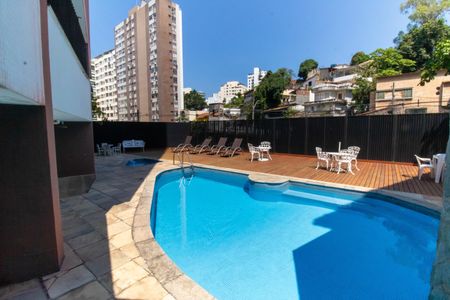 Apartamento à venda com 94m², 2 quartos e 1 vaga Apartamento à venda com 94m², 2 quartos e 1 vagaÁrea comum