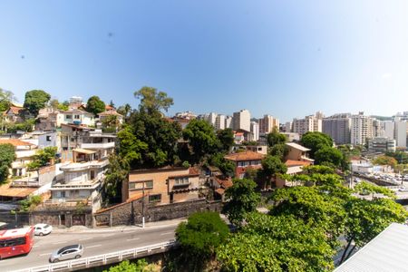 Apartamento à venda com 94m², 2 quartos e 1 vaga Apartamento à venda com 94m², 2 quartos e 1 vagaVista da Suíte