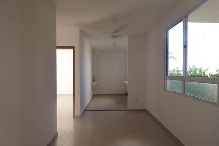 Sala de apartamento para alugar com 2 quartos, 40m² em Jardim Ouro Branco, Ribeirão Preto