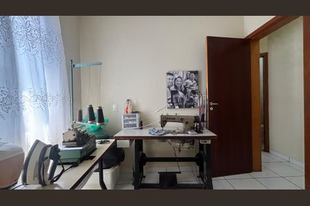 Apartamento à venda com 112m², 2 quartos e sem vagaQuarto