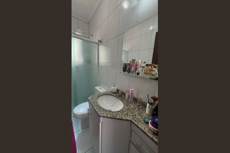 Apartamento à venda com 112m², 2 quartos e sem vagaBanheiro da Suíte