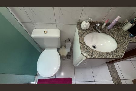 Apartamento à venda com 112m², 2 quartos e sem vagaBanheiro da Suíte