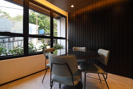 Studio para alugar com 28m², 1 quarto e sem vagaCoworking