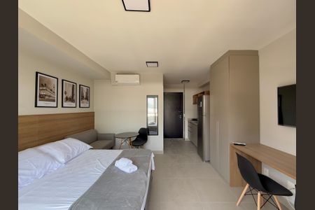 Quarto de kitnet/studio para alugar com 0 quarto, 24m² em Vila Cordeiro, São Paulo