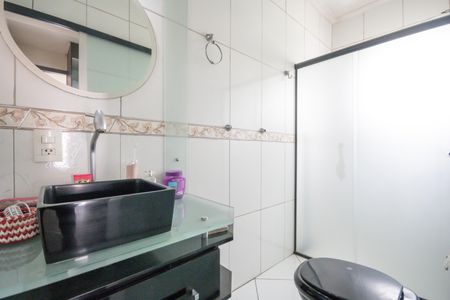 Casa à venda com 154m², 3 quartos e 2 vagasBanheiro da Suíte