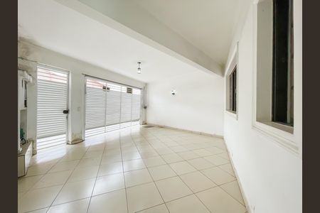 Casa à venda com 154m², 3 quartos e 2 vagasGaragem