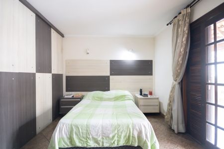 Casa à venda com 154m², 3 quartos e 2 vagasSuíte