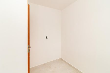 Casa de condomínio para alugar com 38m², 2 quartos e sem vagaQuarto 2