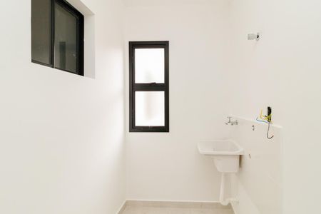 Casa de condomínio para alugar com 38m², 2 quartos e sem vagaÁrea de Serviço