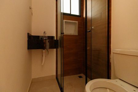 Casa de condomínio para alugar com 38m², 2 quartos e sem vagaBanheiro