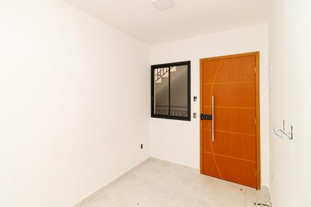 Sala de casa de condomínio para alugar com 2 quartos, 38m² em Vila Isolina Mazzei, São Paulo