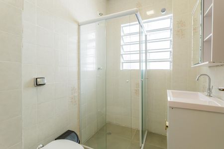 Banheiro de apartamento para alugar com 1 quarto, 54m² em Itaim Bibi, São Paulo