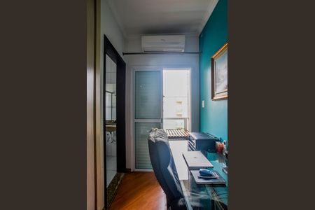 Casa à venda com 180m², 3 quartos e 2 vagas Casa à venda com 180m², 3 quartos e 2 vagasQuarto Suíte