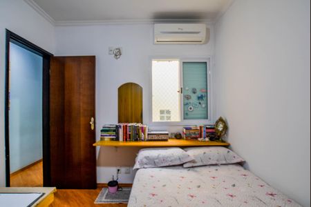 Casa à venda com 180m², 3 quartos e 2 vagas Casa à venda com 180m², 3 quartos e 2 vagasQuarto 1